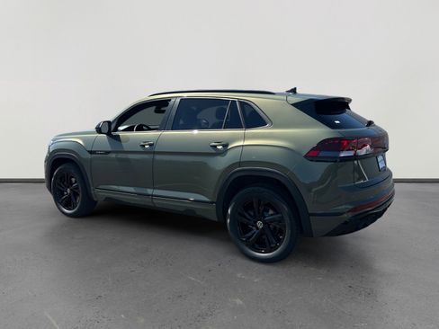 New 2026 Volkswagen Atlas Cross Sport SEL R-Line AWD/4WD image 3