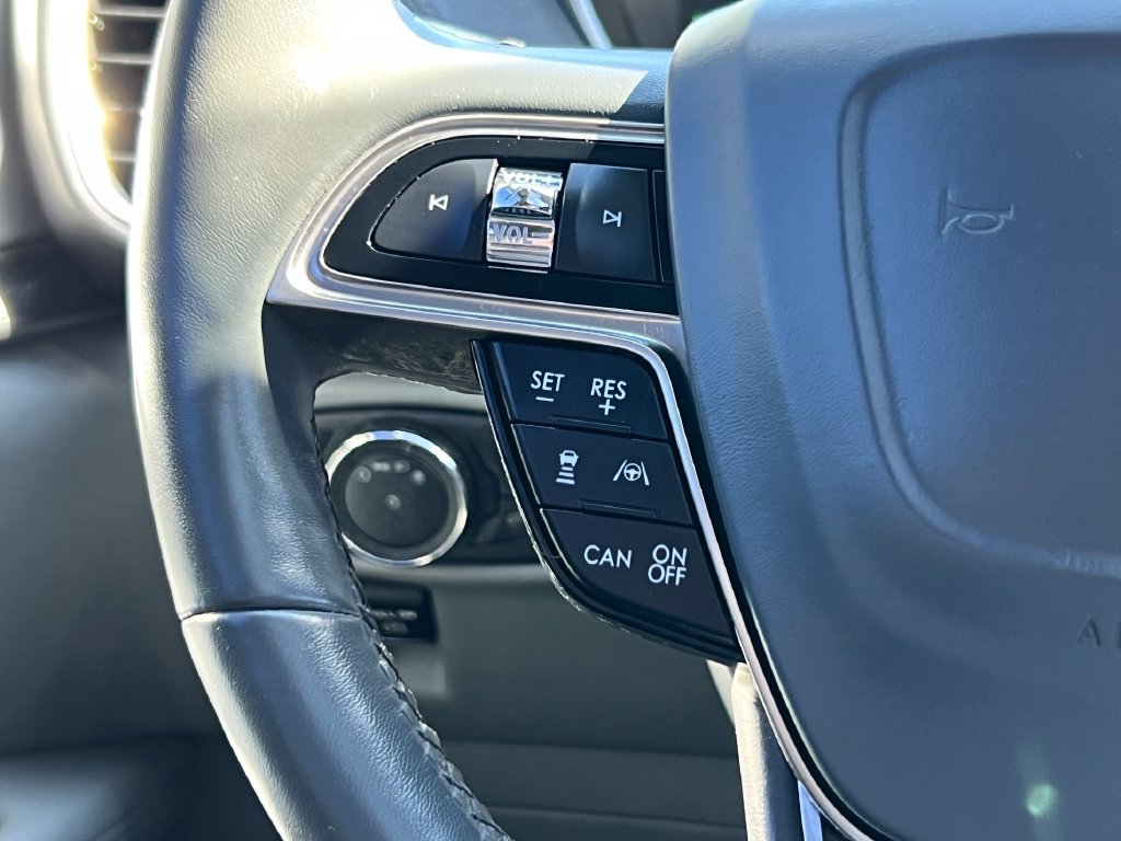 Used 2019 Lincoln Nautilus Reserve w/ Ultimate Package FWD image 29