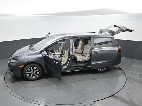 Used 2025 Honda Odyssey EX-L image 47