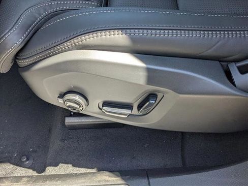 Certified 2026 Volvo XC60 B5 Ultra w/ Climate Package image 4