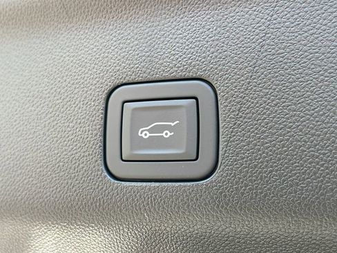 New 2026 GMC Yukon XL AT4 Ultimate AWD/4WD image 28