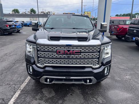 Used 2020 GMC Sierra 2500 Denali w/ Denali Ultimate Package AWD/4WD image 2