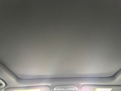 Used 2024 Cadillac XT4 Sport FWD image 7