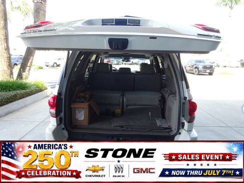 Used 2006 Toyota Sequoia Limited RWD image 31