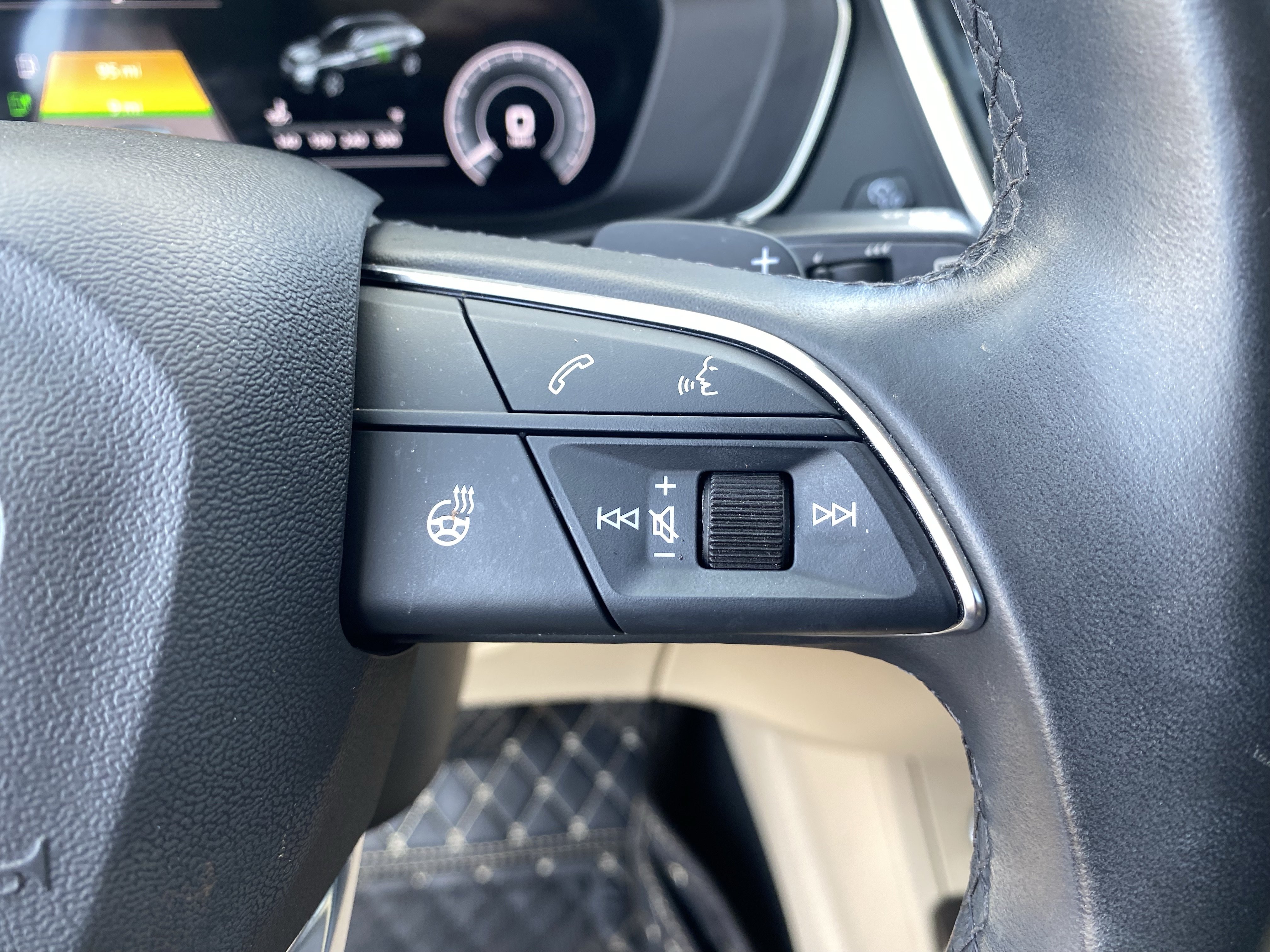 Used 2021 Audi Q5 e Premium w/ Convenience Package AWD/4WD image 31