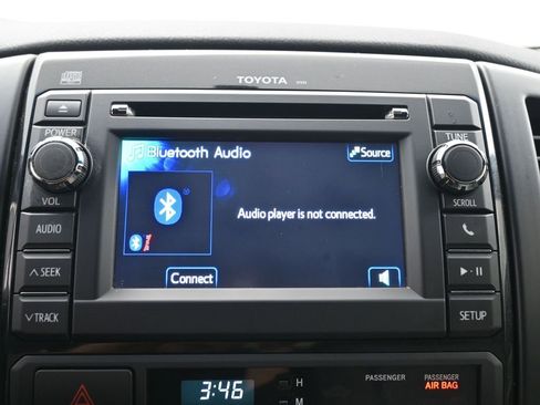 Used 2013 Toyota Tacoma PreRunner image 6