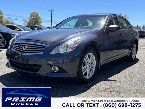 Used 2011 INFINITI G37 x Sedan w/ Premium Pkg AWD/4WD image 3
