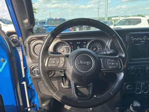 Used 2020 Jeep Gladiator Sport w/ Quick Order Package 24S AWD/4WD image 10