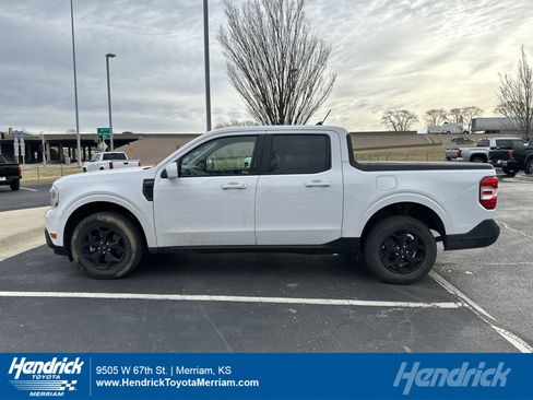 Used 2023 Ford Maverick Lariat w/ Lariat Luxury Package image 1