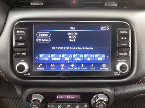 Used 2023 Nissan Kicks SR w/ Interior Electronics Package image 20