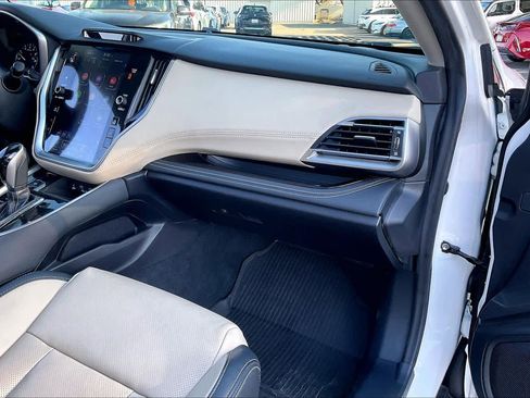 Used 2020 Subaru Outback Limited XT image 18