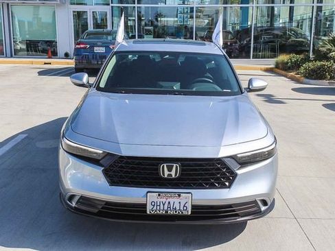 Used 2023 Honda Accord EX image 2