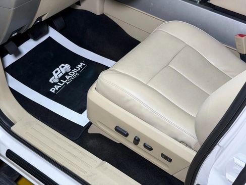 Used 2015 Ford Expedition EL Limited w/ Equipment Group 301A image 41