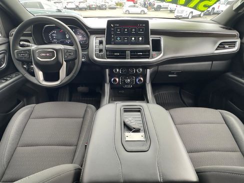 Used 2024 GMC Yukon SLE w/ Max Trailering Package image 11