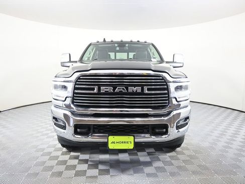 Used 2023 RAM 2500 Laramie AWD/4WD image 11