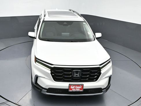 Used 2023 Honda Pilot Touring image 40