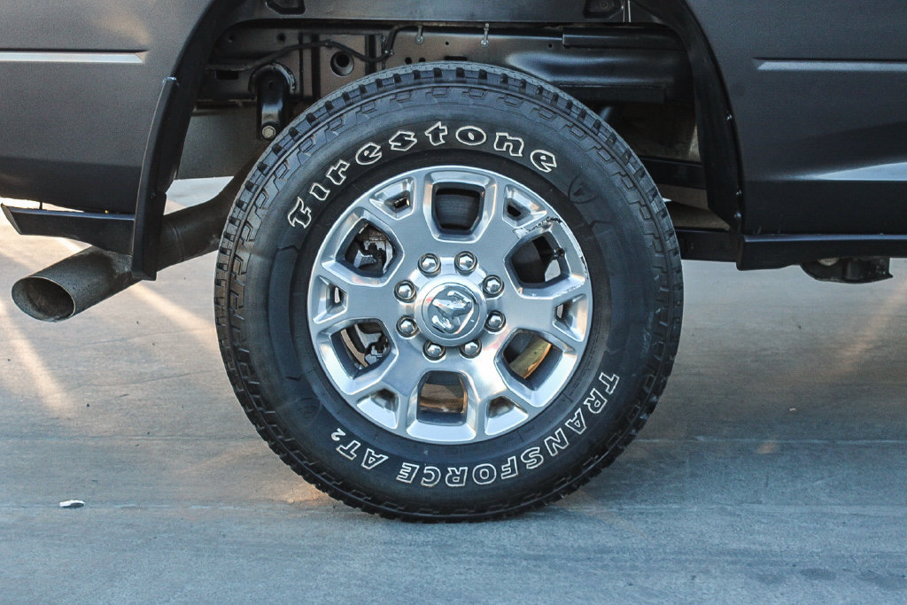 Used 2024 RAM 2500 Laramie AWD/4WD image 12