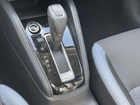 Used 2025 Nissan Versa SV w/ Trunk Package image 21