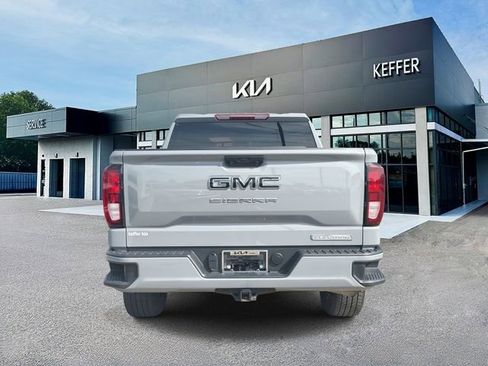 Used 2024 GMC Sierra 1500 Elevation AWD/4WD image 7