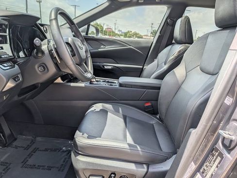 Used 2024 Lexus RX 350 w/ Convenience Package AWD/4WD image 25
