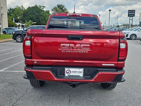 New 2025 GMC Canyon Elevation w/ Convenience Package image 7
