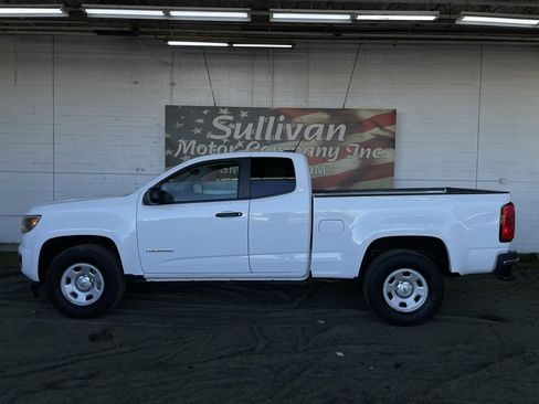 Used 2016 Chevrolet Colorado W/T w/ WT Convenience Package image 2