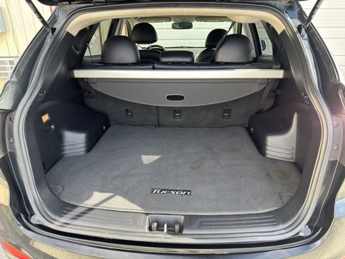 Used 2013 Hyundai Tucson Limited w/ Premium Pkg image 9