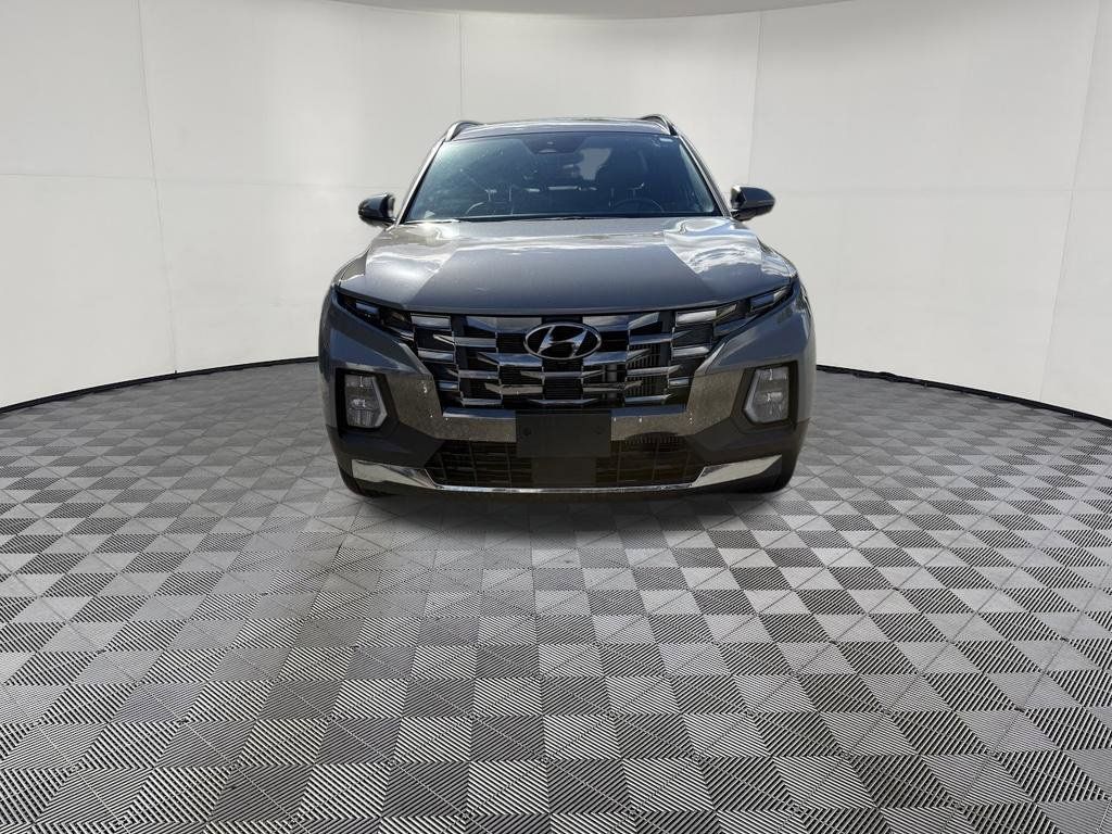 Used 2024 Hyundai Santa Cruz Limited AWD/4WD image 2