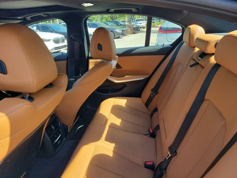 Used 2024 BMW 330i Sedan w/ Convenience Package RWD image 13