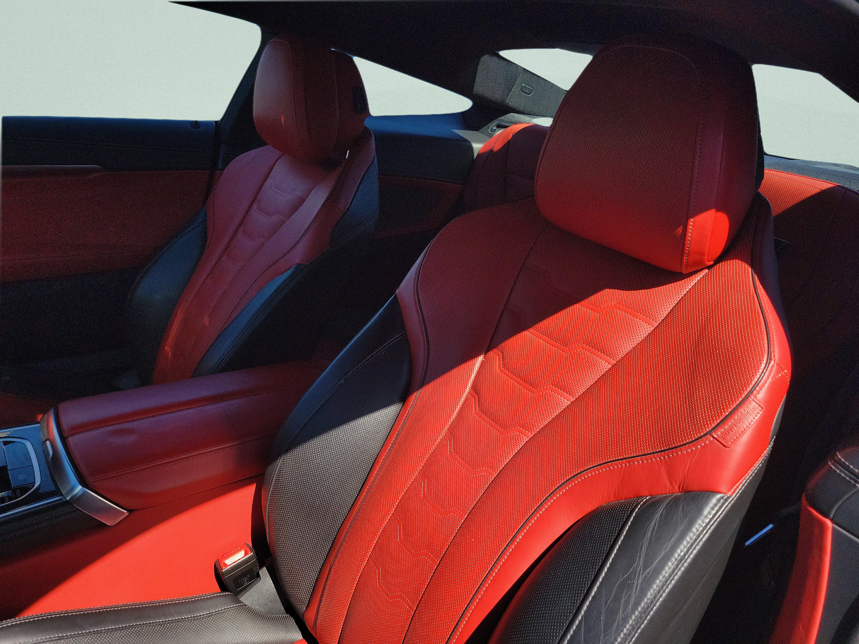Used 2023 BMW M850i xDrive Coupe AWD/4WD image 16