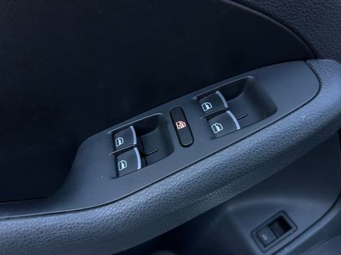 Used 2013 Volkswagen Jetta GLI Autobahn image 14