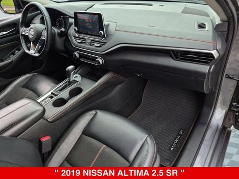 Used 2019 Nissan Altima 2.5 SR w/ SR Premium Package AWD/4WD image 39