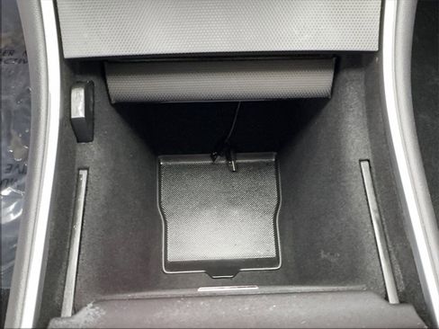 Used 2019 Tesla Model 3 Standard Range Plus image 21