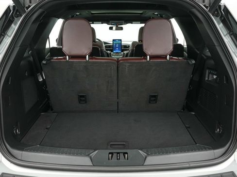 Certified 2023 Ford Explorer Platinum w/ Technology Package image 22