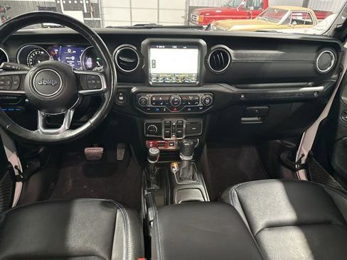 Used 2021 Jeep Wrangler Unlimited Rubicon 4xe w/ Cold Weather Group image 26