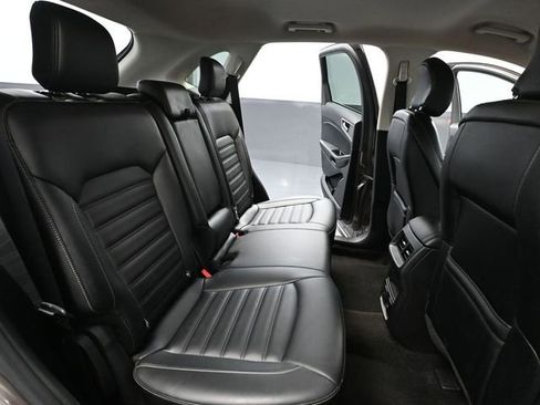 Used 2019 Ford Edge SEL w/ Equipment Group 201A image 41