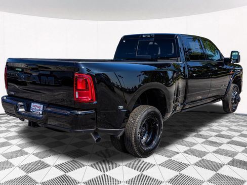 New 2026 RAM 3500 Limited AWD/4WD image 15