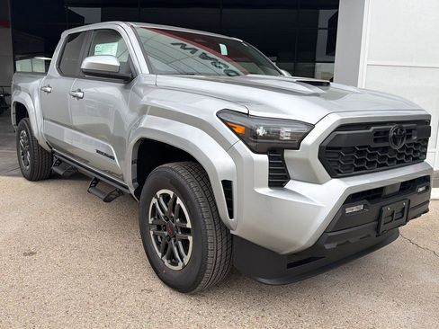 New 2026 Toyota Tacoma TRD Sport image 2