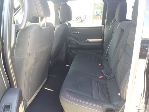 Used 2024 Nissan Frontier PRO-4X AWD/4WD image 14