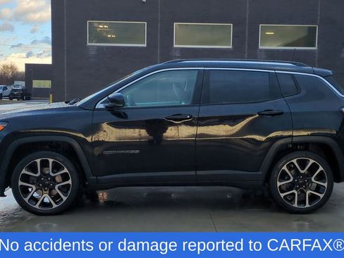 Used 2019 Jeep Compass Limited w/ Mopar Graphics Package image 2