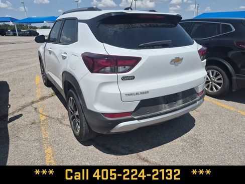 Used 2026 Chevrolet TrailBlazer LT w/ Driver Confidence Package FWD image 9