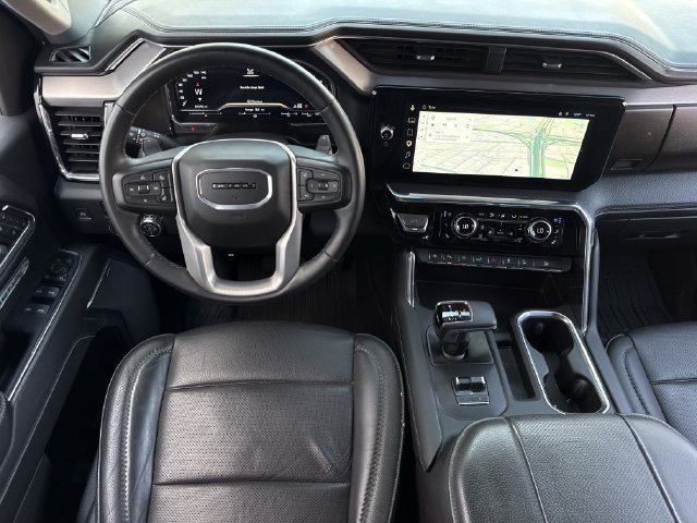 Used 2024 GMC Sierra 1500 Denali w/ Technology Package AWD/4WD image 13