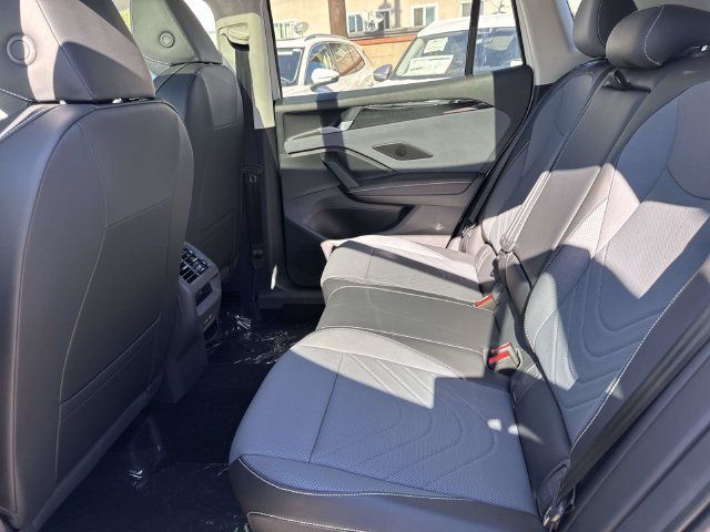 New 2026 Volkswagen Tiguan SE AWD/4WD image 10