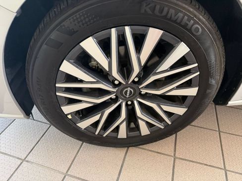 Used 2026 Nissan Altima 2.5 SV FWD image 24