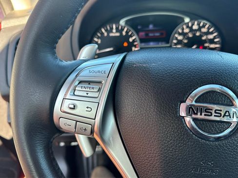 Used 2018 Nissan Altima 2.5 SR FWD image 15