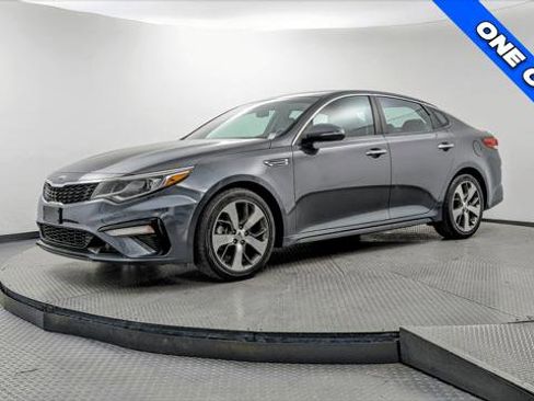 Used 2020 Kia Optima S image 2