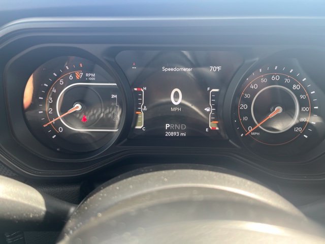 Used 2026 Jeep Gladiator Mojave AWD/4WD image 8