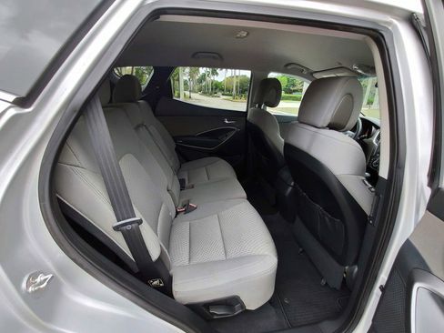 Used 2013 Hyundai Santa Fe Sport FWD image 11