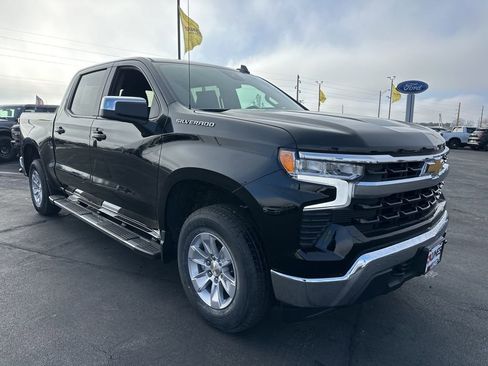 New 2026 Chevrolet Silverado 1500 LT w/ Convenience Package II image 2
