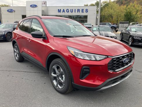 New 2026 Ford Escape ST-Line w/ Tech Pack #1 image 3